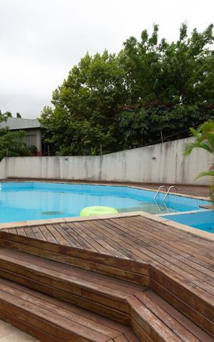 Apartamento à venda com 212m², 4 quartos e 3 vagas Apartamento à venda com 212m², 4 quartos e 3 vagasPiscina