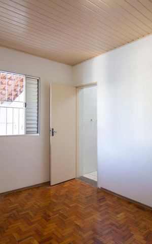 Casa à venda com 180m², 5 quartos e 2 vagasQuarto 3 - Suíte