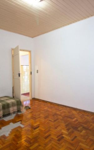 Casa à venda com 180m², 5 quartos e 2 vagasQuarto 3 - Suíte
