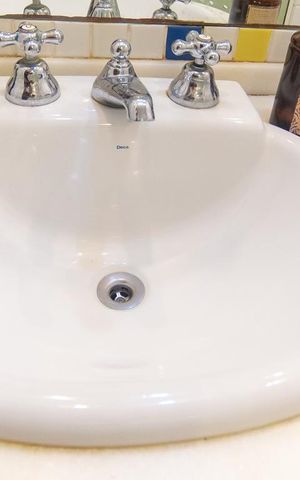 Apartamento à venda com 165m², 3 quartos e 1 vagaBanheiro - Torneira