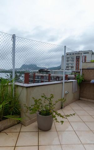Apartamento à venda com 165m², 3 quartos e 1 vagaCobertura