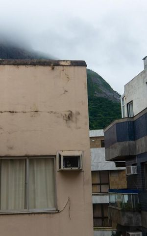 Apartamento à venda com 165m², 3 quartos e 1 vagaVista da suíte 2