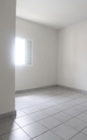Casa para alugar com 72m², 1 quarto e sem vagaQuarto