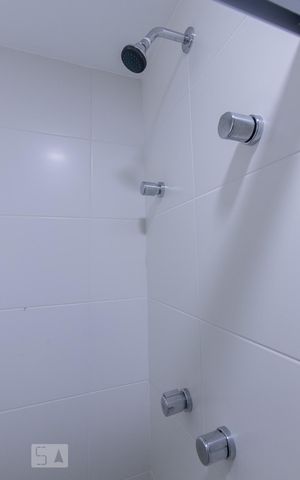 Apartamento à venda com 74m², 2 quartos e 2 vagas Apartamento à venda com 74m², 2 quartos e 2 vagasBanheiro Social
