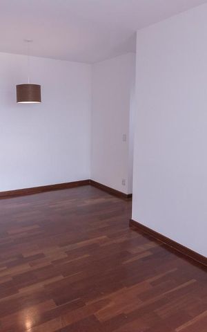 Apartamento à venda com 74m², 2 quartos e 2 vagas Apartamento à venda com 74m², 2 quartos e 2 vagasSala