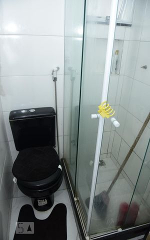 Casa à venda com 100m², 3 quartos e sem vagaBanheiro do Quarto 3