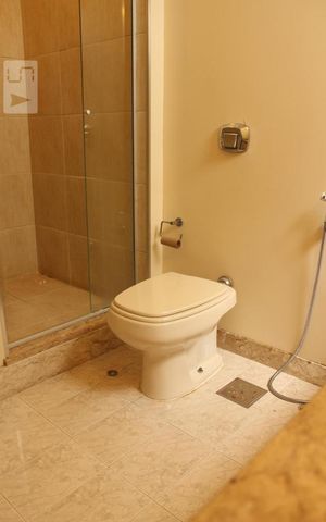 Apartamento para alugar com 131m², 3 quartos e 2 vagasBanheiro Social