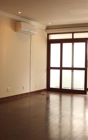 Apartamento para alugar com 131m², 3 quartos e 2 vagasSala