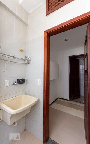 Apartamento à venda com 90m², 3 quartos e 1 vagaÁrea de Serviço