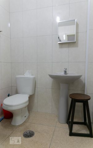 Apartamento para alugar com 50m², 1 quarto e sem vaga Apartamento para alugar com 50m², 1 quarto e sem vagaBanheiro