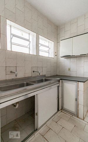 Casa para alugar com 400m², 7 quartos e 1 vagaCozinha
