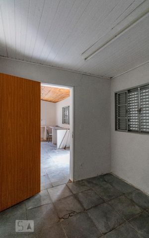 Casa para alugar com 400m², 7 quartos e 1 vagaQuarto de Serviço
