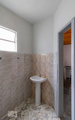 Casa para alugar com 400m², 7 quartos e 1 vagaBanheiro de Serviço