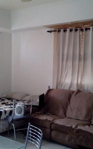 Studio à venda com 42m², 1 quarto e sem vaga Studio à venda com 42m², 1 quarto e sem vagaSala/quarto