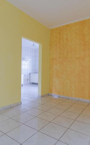 Casa para alugar com 62m², 2 quartos e sem vaga Casa para alugar com 62m², 2 quartos e sem vagaSala
