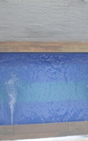 Casa de condomínio à venda com 200m², 3 quartos e 3 vagasPiscina