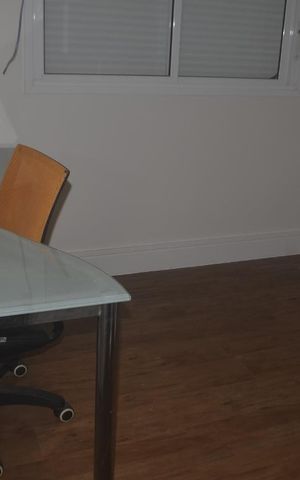 Casa de condomínio à venda com 200m², 3 quartos e 3 vagasQuarto