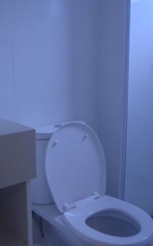 Casa de condomínio à venda com 200m², 3 quartos e 3 vagasBanheiro