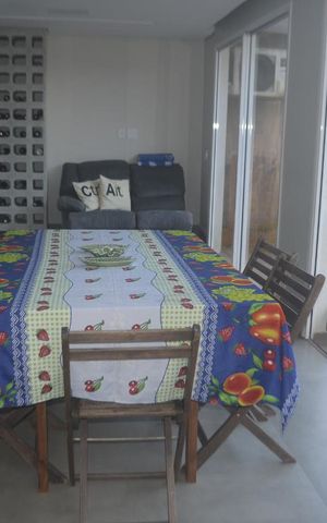 Casa de condomínio à venda com 200m², 3 quartos e 3 vagasEspaço Gourmet
