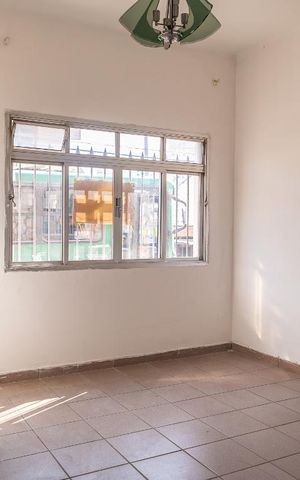 Casa para alugar com 95m², 3 quartos e sem vaga Casa para alugar com 95m², 3 quartos e sem vagaSala