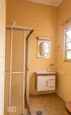 Casa para alugar com 95m², 3 quartos e sem vaga Casa para alugar com 95m², 3 quartos e sem vagaBanheiro 2