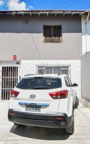 Casa à venda com 120m², 3 quartos e 2 vagas Casa à venda com 120m², 3 quartos e 2 vagasCasa