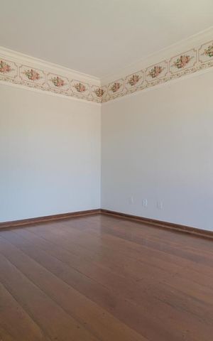 Casa para alugar com 650m², 4 quartos e 8 vagas Casa para alugar com 650m², 4 quartos e 8 vagasSuíte 04