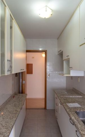 Apartamento à venda com 58m², 2 quartos e 1 vaga Apartamento à venda com 58m², 2 quartos e 1 vagaCozinha