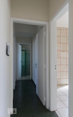 Apartamento à venda com 92m², 2 quartos e sem vagaCorredor