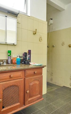 Apartamento à venda com 136m², 3 quartos e 1 vagaBanheiro