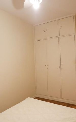 Apartamento à venda com 100m², 2 quartos e 1 vagaQuarto 01