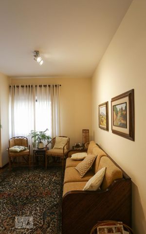 Apartamento à venda com 100m², 2 quartos e 1 vagaSala
