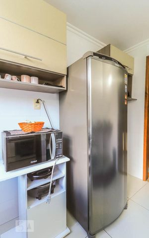Apartamento à venda com 60m², 2 quartos e 1 vaga Apartamento à venda com 60m², 2 quartos e 1 vagaCozinha