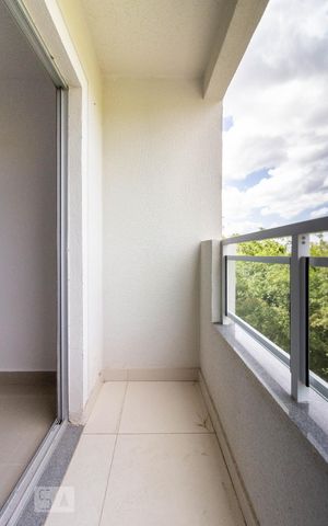 Apartamento à venda com 48m², 2 quartos e 1 vaga Apartamento à venda com 48m², 2 quartos e 1 vagaSacada