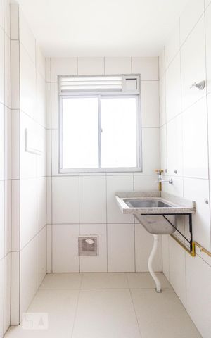 Apartamento à venda com 48m², 2 quartos e 1 vaga Apartamento à venda com 48m², 2 quartos e 1 vagaCozinha