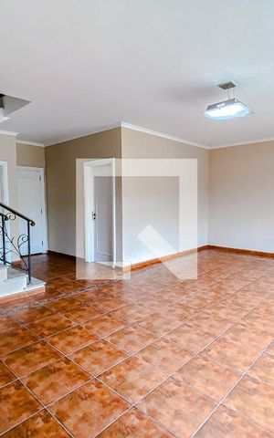 Casa à venda com 400m², 5 quartos e 4 vagasSala