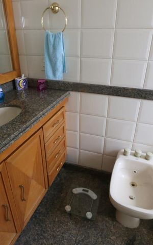 Apartamento à venda com 228m², 4 quartos e 4 vagassuite 2