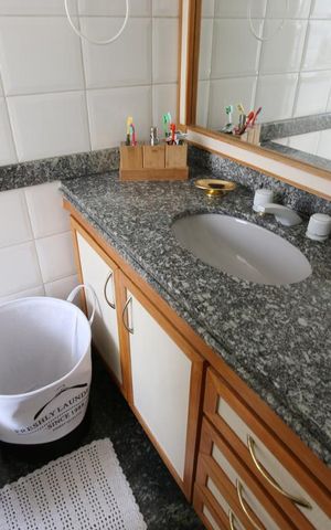 Apartamento à venda com 228m², 4 quartos e 4 vagassuite 3