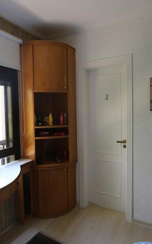 Apartamento à venda com 228m², 4 quartos e 4 vagassuite 3