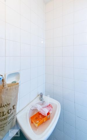 Apartamento para alugar com 65m², 2 quartos e 1 vaga Apartamento para alugar com 65m², 2 quartos e 1 vagaÁrea de Serviço