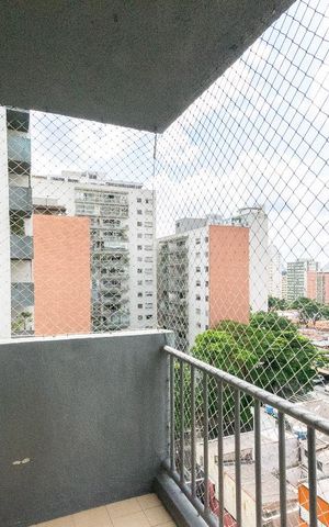 Apartamento para alugar com 65m², 2 quartos e 1 vaga Apartamento para alugar com 65m², 2 quartos e 1 vagaVaranda
