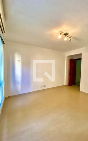Apartamento à venda com 47m², 1 quarto e 1 vagaSala