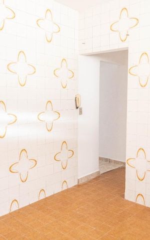 Casa para alugar com 80m², 2 quartos e sem vaga Casa para alugar com 80m², 2 quartos e sem vagaCozinha