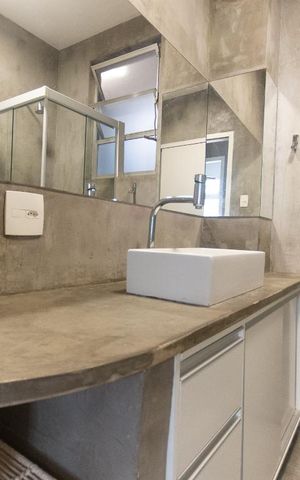 Apartamento para alugar com 80m², 2 quartos e sem vagaBanheiro Corredor