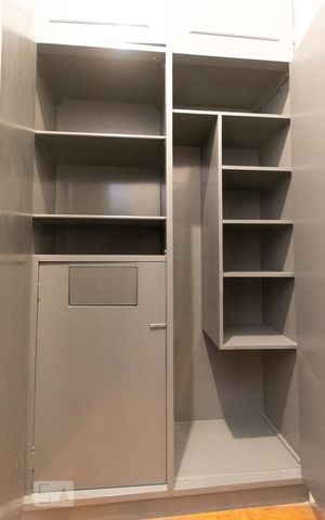 Apartamento para alugar com 80m², 2 quartos e sem vagaQuarto de Serviço