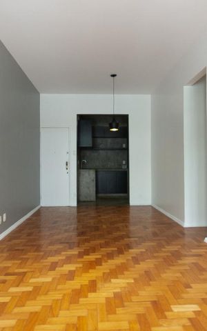 Apartamento para alugar com 80m², 2 quartos e sem vagaSala