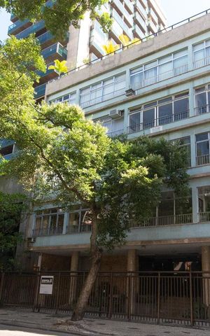 Apartamento para alugar com 80m², 2 quartos e sem vagaFachada e portaria