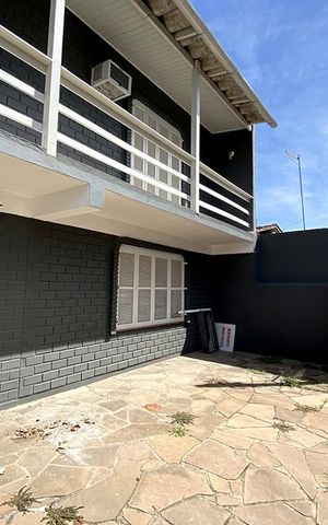 Casa à venda com 134m², 3 quartos e 1 vagaFachada