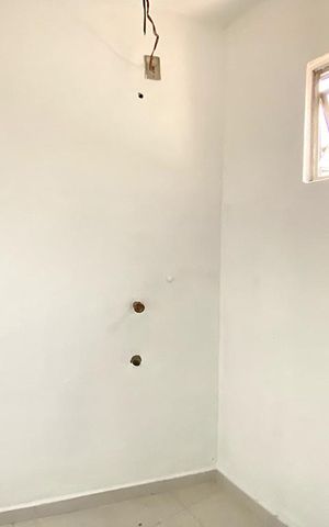 Casa à venda com 134m², 3 quartos e 1 vagaLavanderia