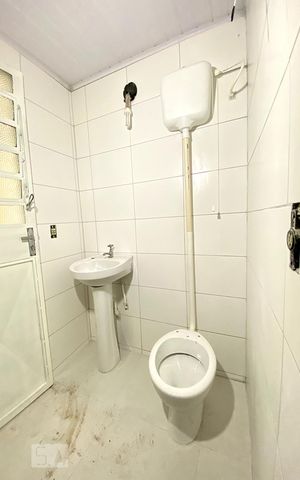Casa à venda com 134m², 3 quartos e 1 vagaBanheiro 1